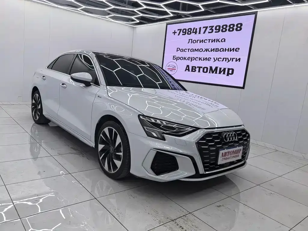 Audi A3 2023 из CN, фото 7