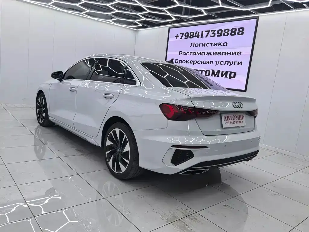 Audi A3 2023 из CN, фото 9