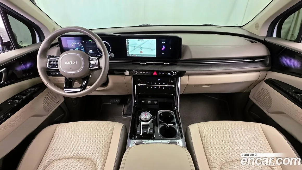 Kia Carnival — фото 10
