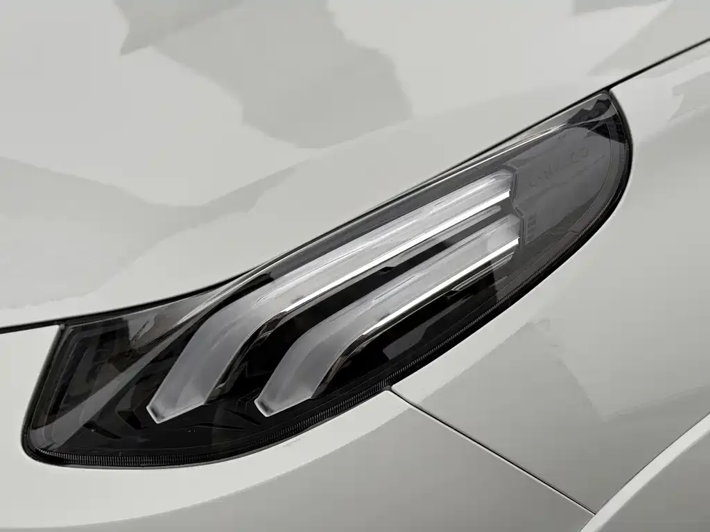 Lynk & Co 02 Hatchback 2023 из CN, фото 3