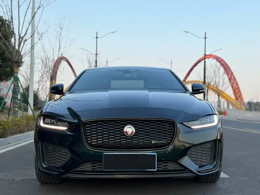 Jaguar XEL — фото 2