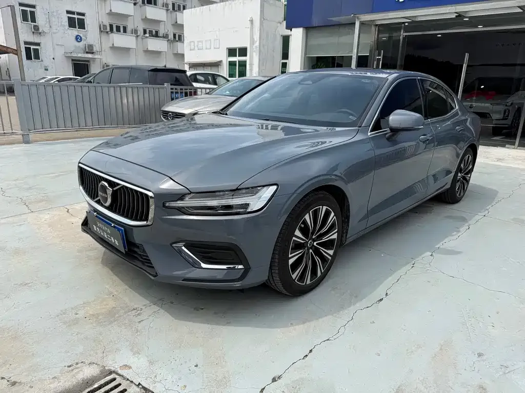 Volvo S60