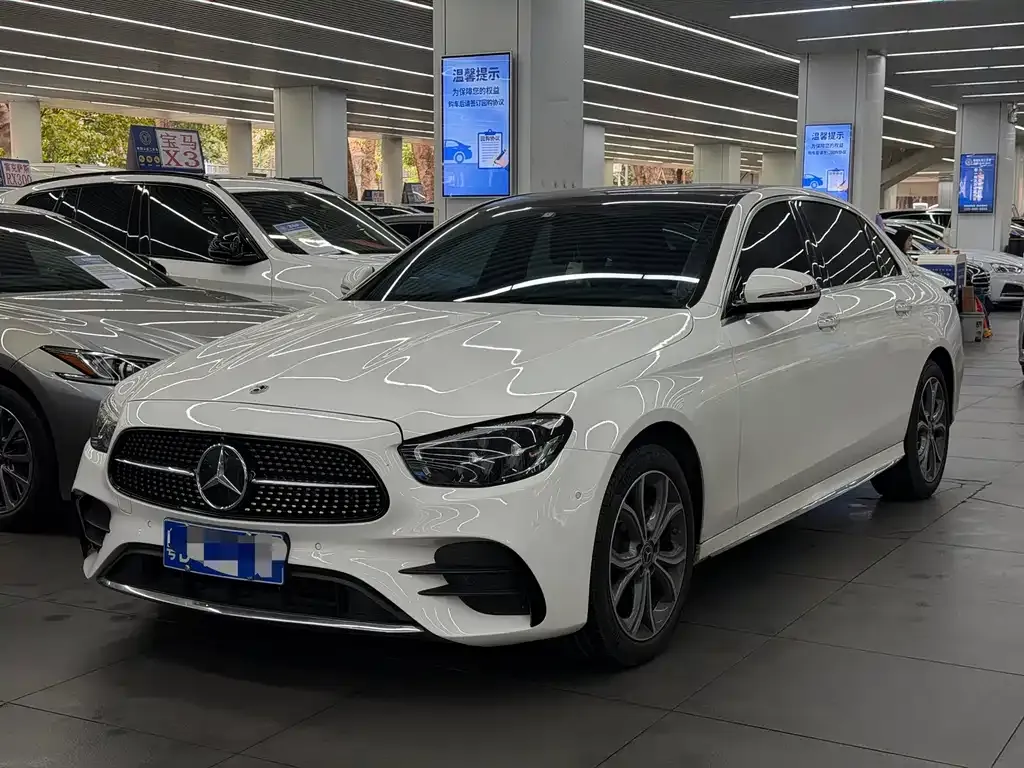 Mercedes-Benz E-Class 2023 из CN, фото 1
