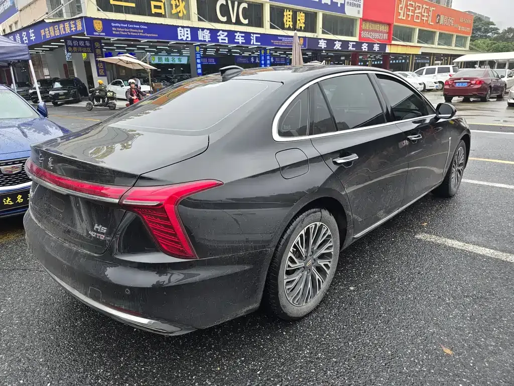 Hongqi H5 — фото 10
