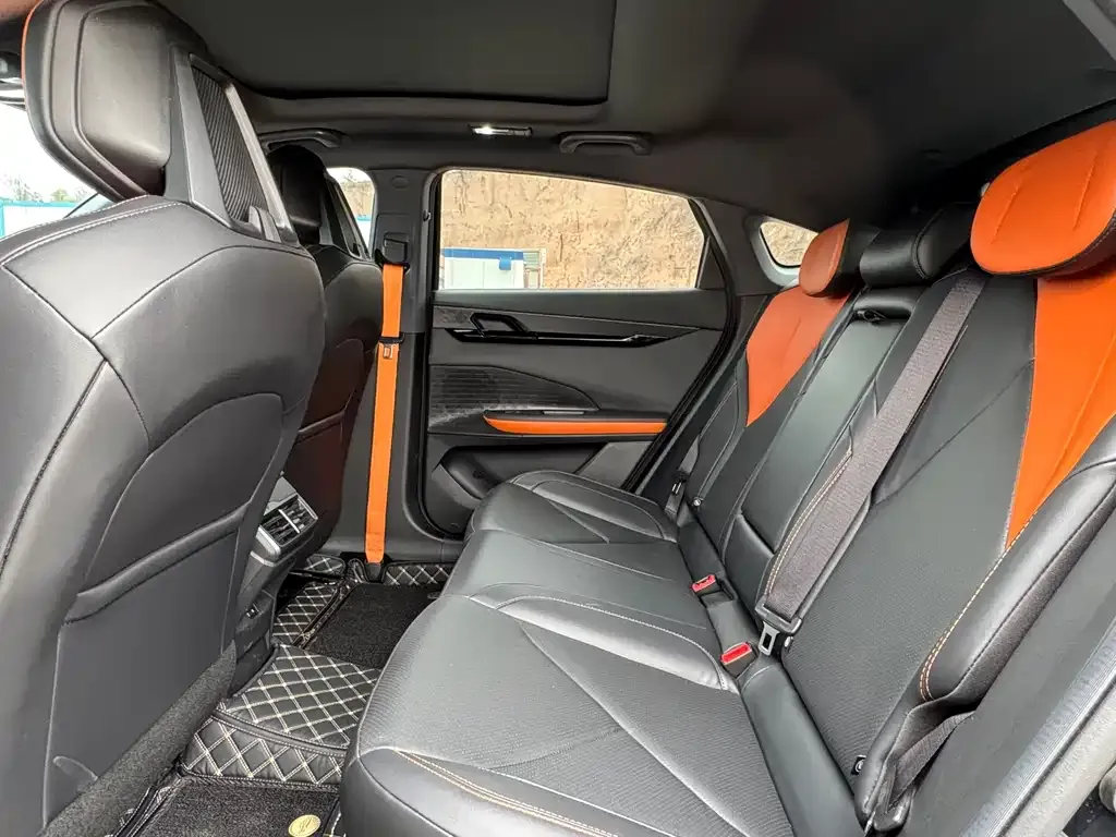 Changan UNI-V 2023 из CN, фото 5