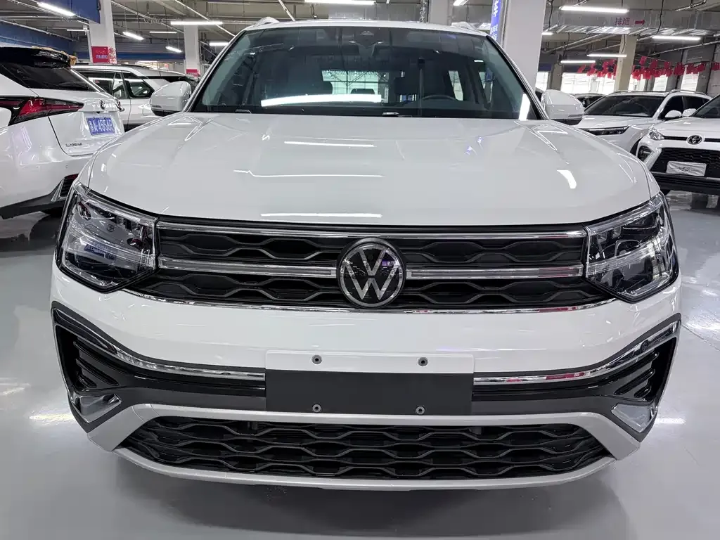 Volkswagen Tharu — фото 2