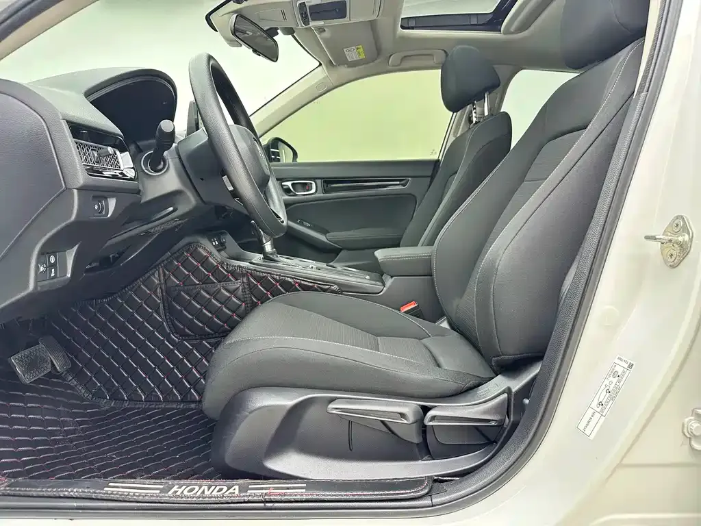 Honda Civic — фото 8