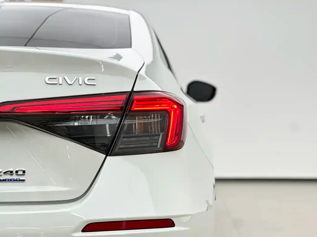 Honda Civic — фото 6