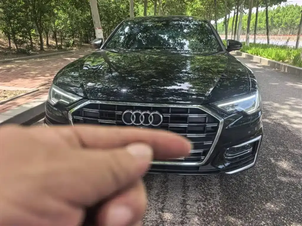 Audi A6L 2024 из CN, фото 9