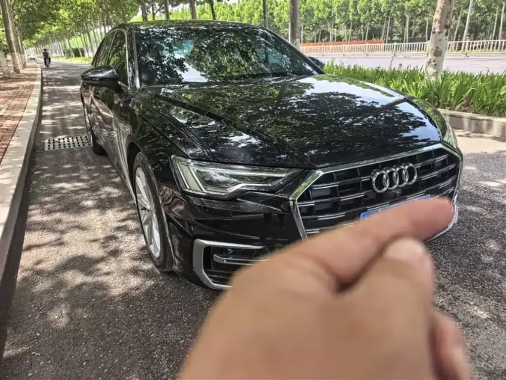 Audi A6L 2024 из CN, фото 8