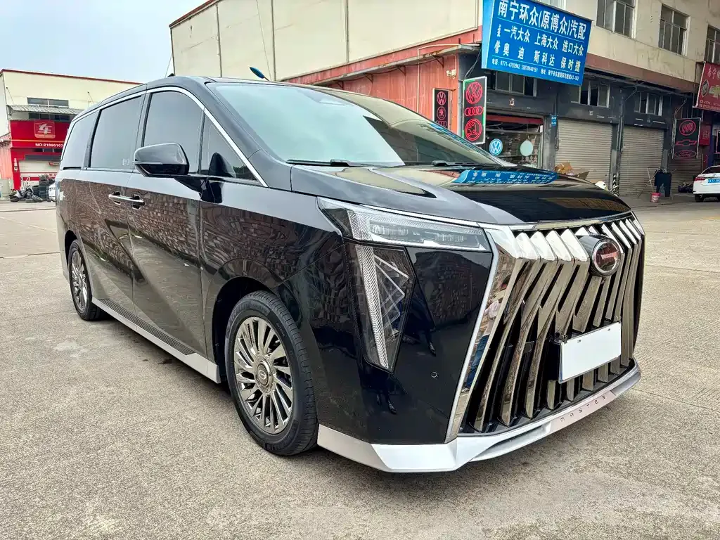 GAC Motor Trumpchi M8 — фото 10