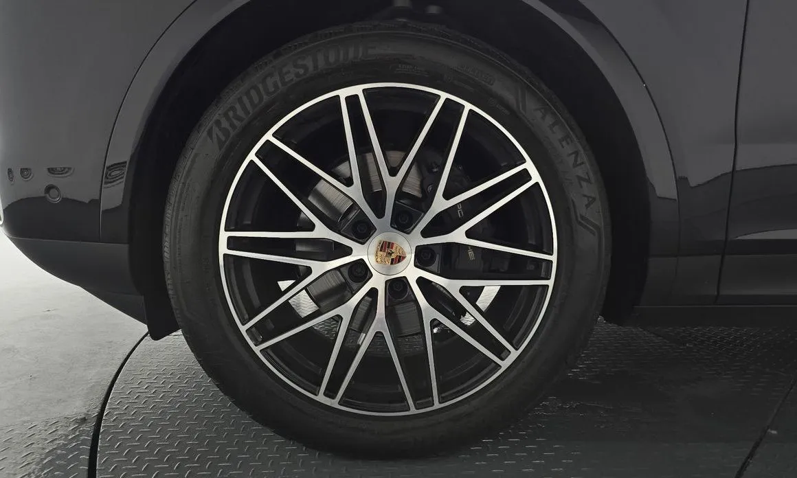 Porsche Cayenne 2025 из KR, фото 6