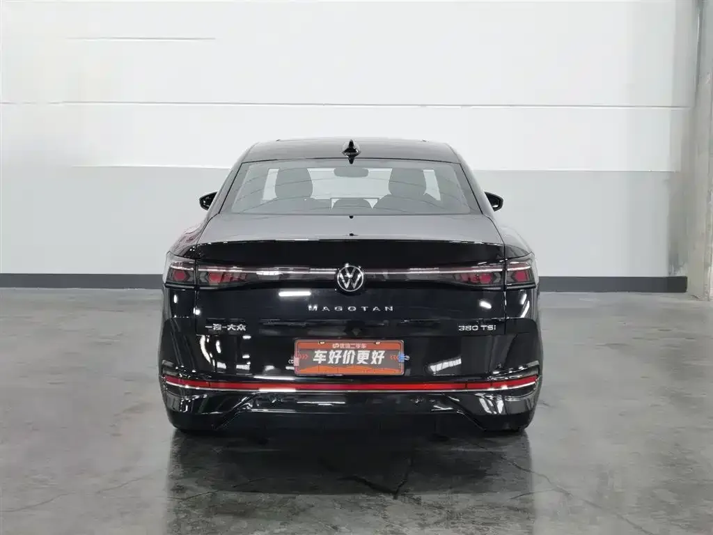 Volkswagen Magotan 2024 из CN, фото 6