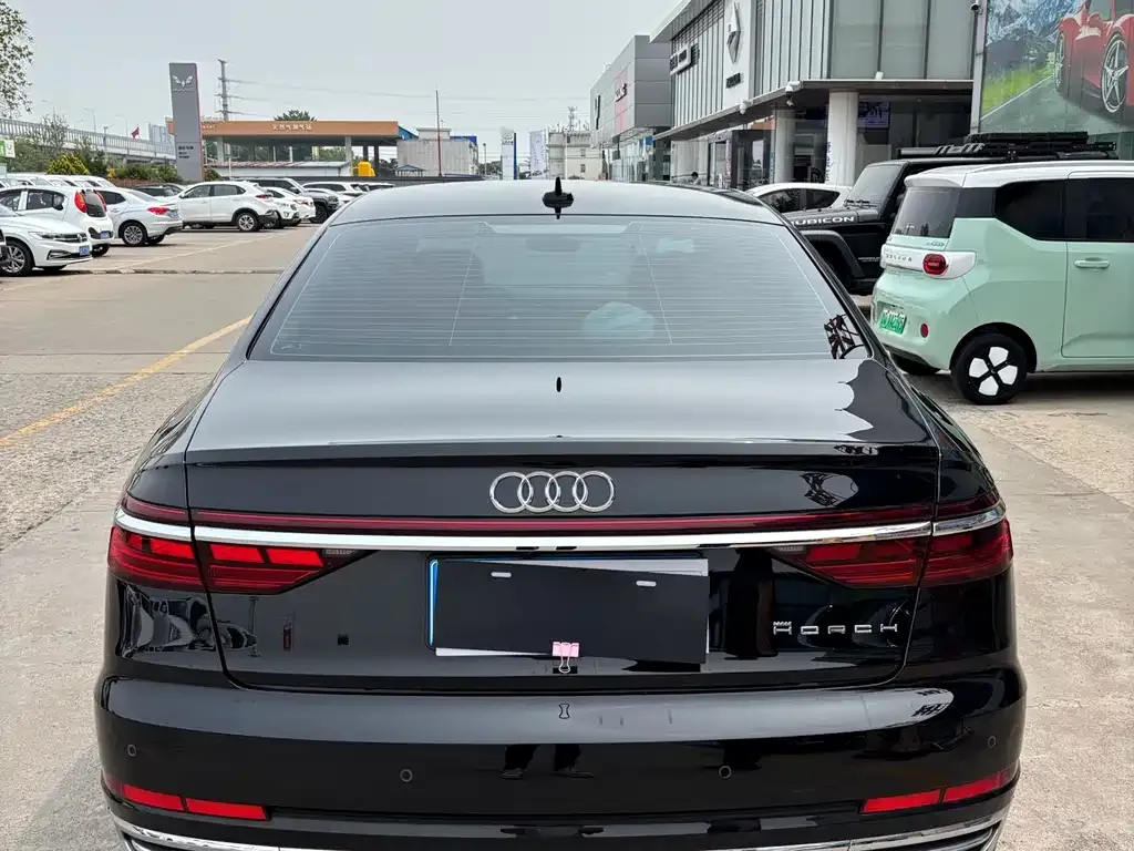 Audi A8 2024 из CN, фото 3