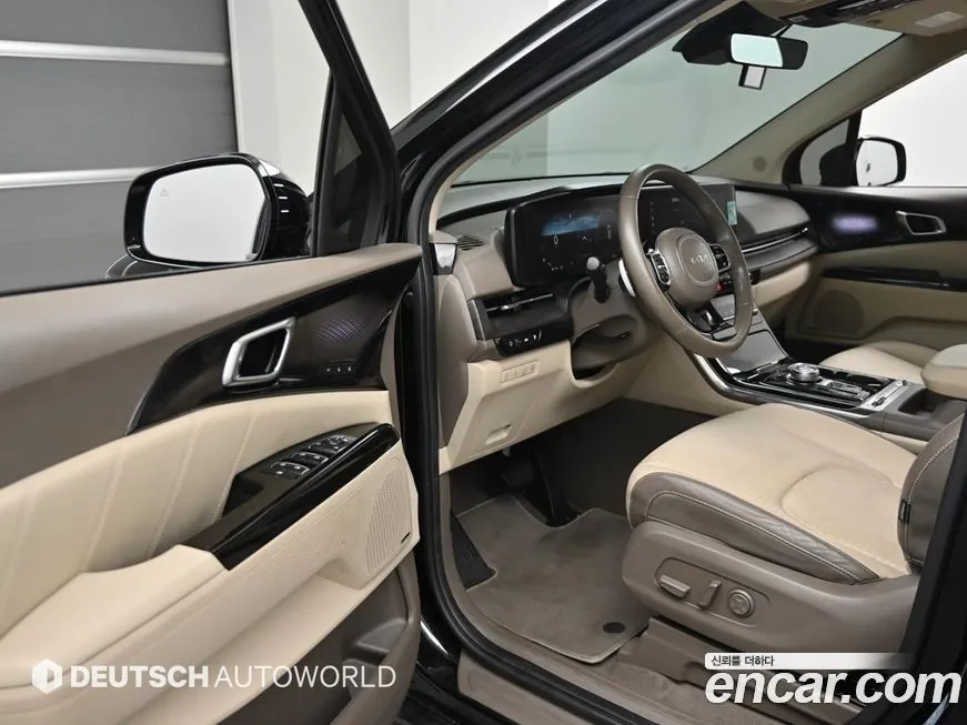 Kia Carnival — фото 10