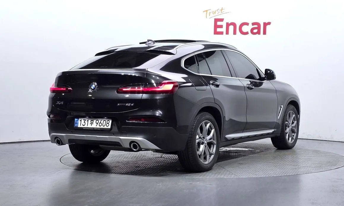BMW X4 2021 из KR, фото 8