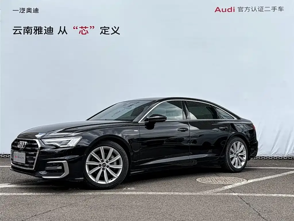 Audi A6L — фото 1