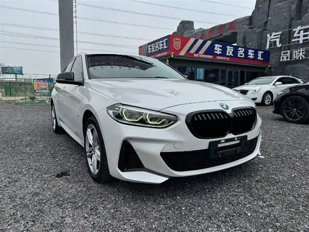 BMW 1 Series — фото 1