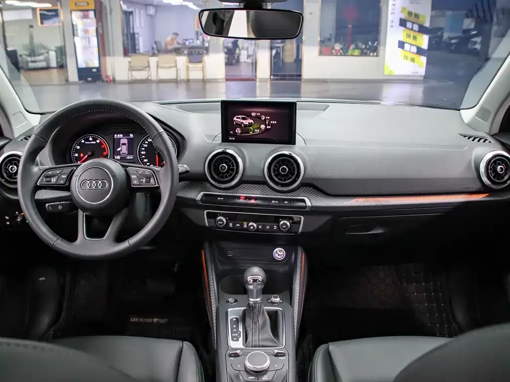 Audi Q2L 2022 из CN, фото 6