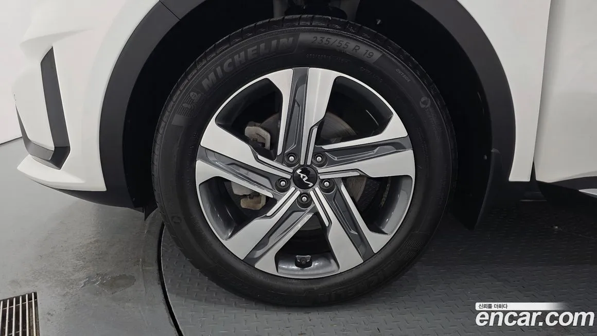 Kia Sorento — фото 3