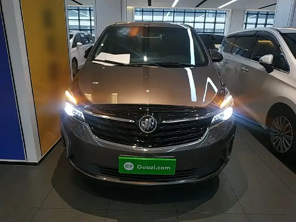Buick GL8 2022 из CN, фото 6
