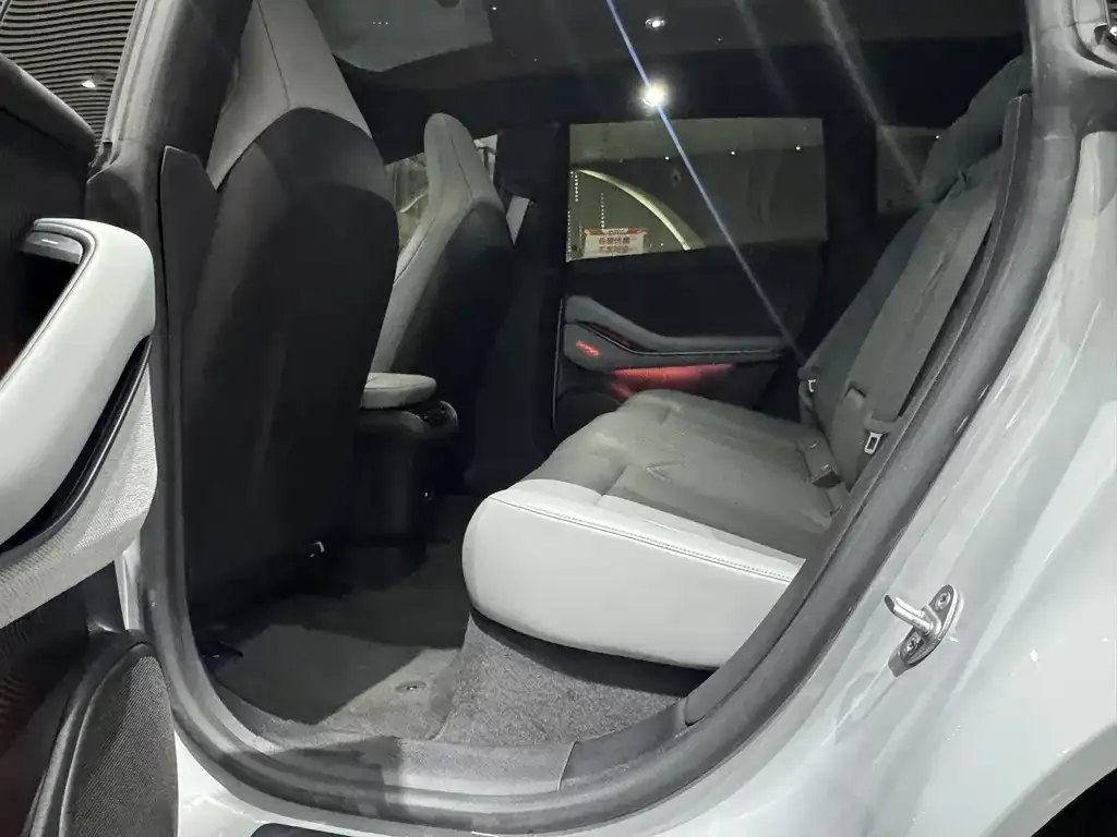 NIO ET5T 2024 из CN, фото 8