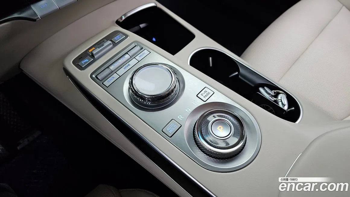 Genesis GV70 — фото 3