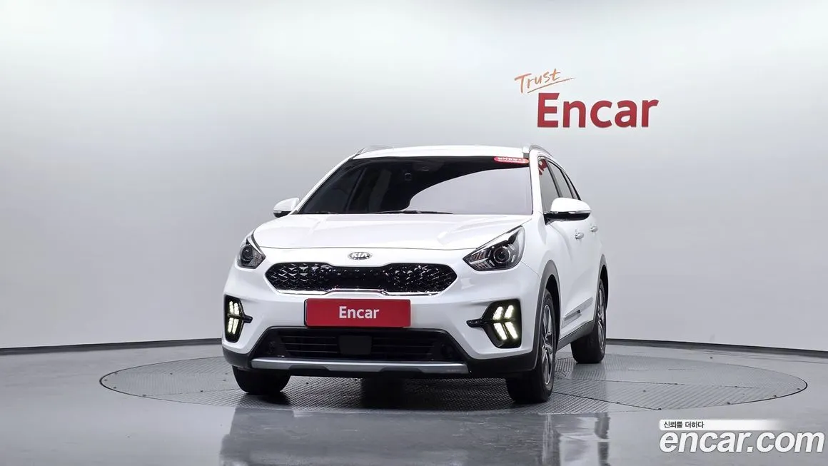 Kia Niro — фото 3
