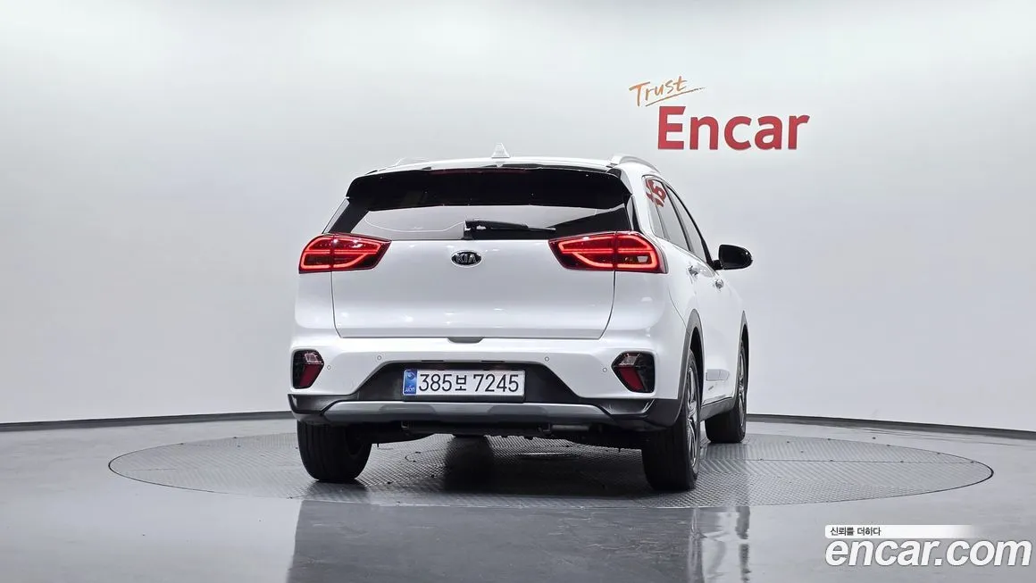 Kia Niro — фото 2