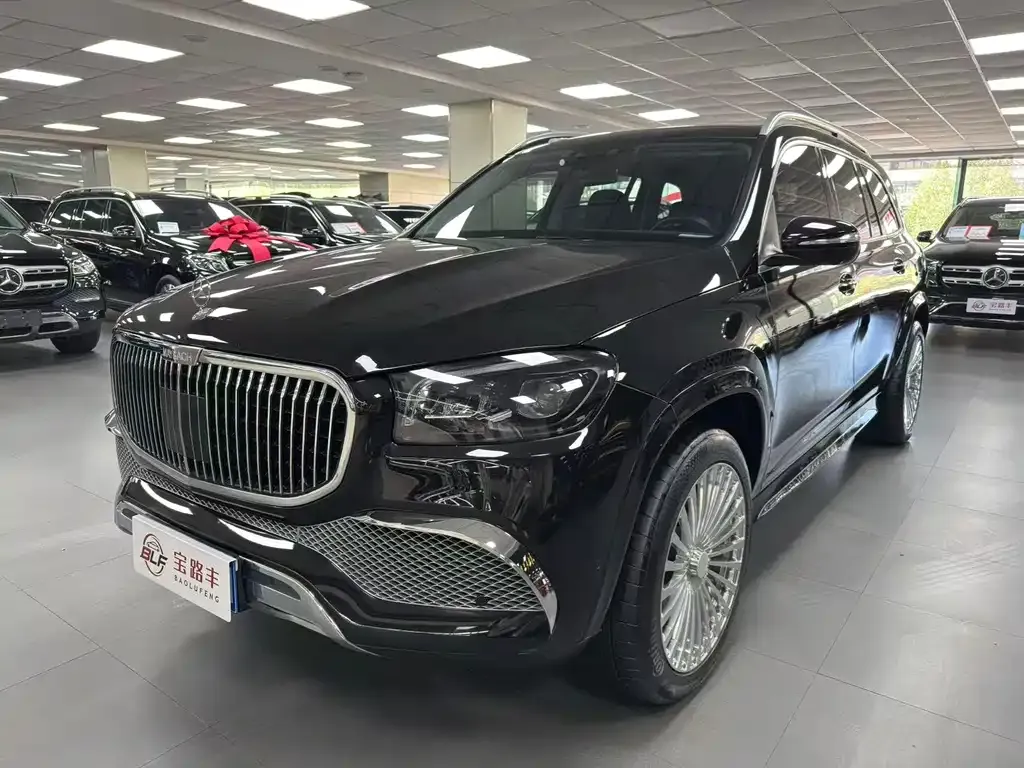 Mercedes-Benz GLS — фото 1