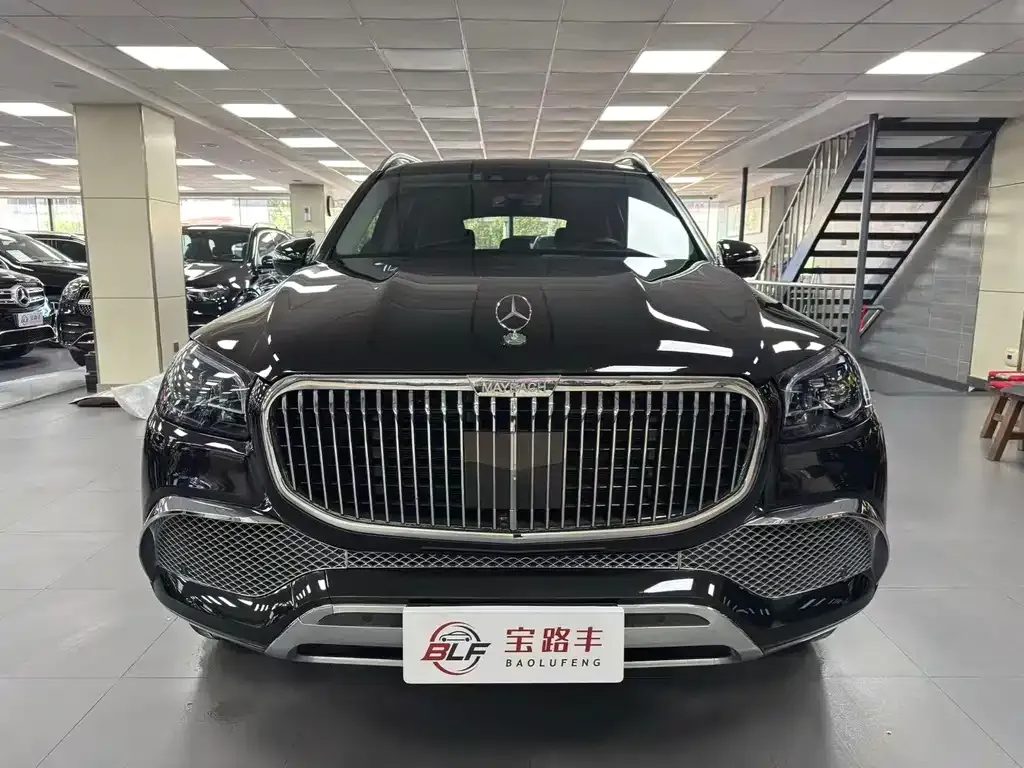 Mercedes-Benz GLS — фото 10