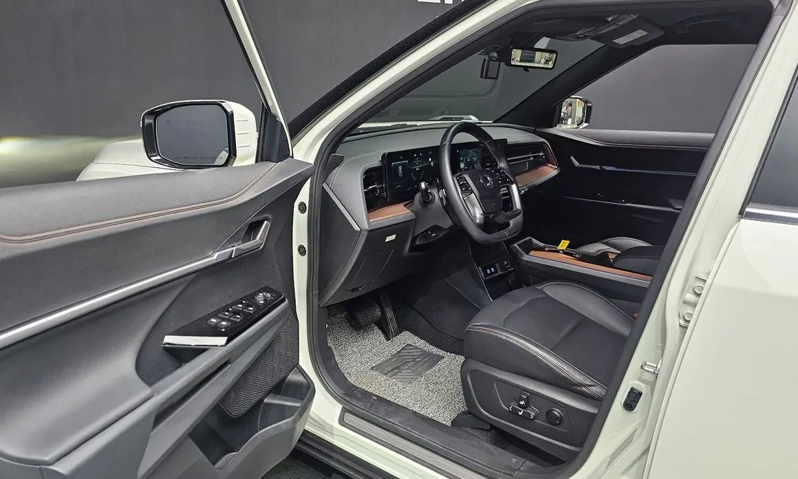 KG Mobility (Ssangyong) Torres 2025 из KR, фото 6