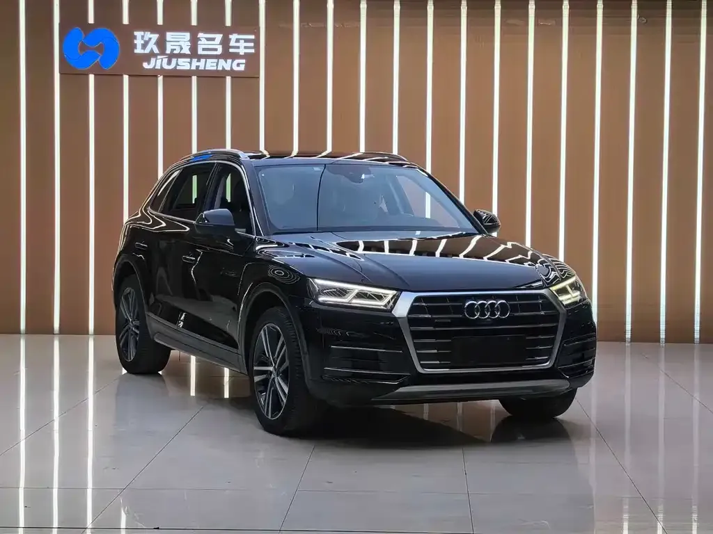 Audi Q5L 2021 из CN, фото 5