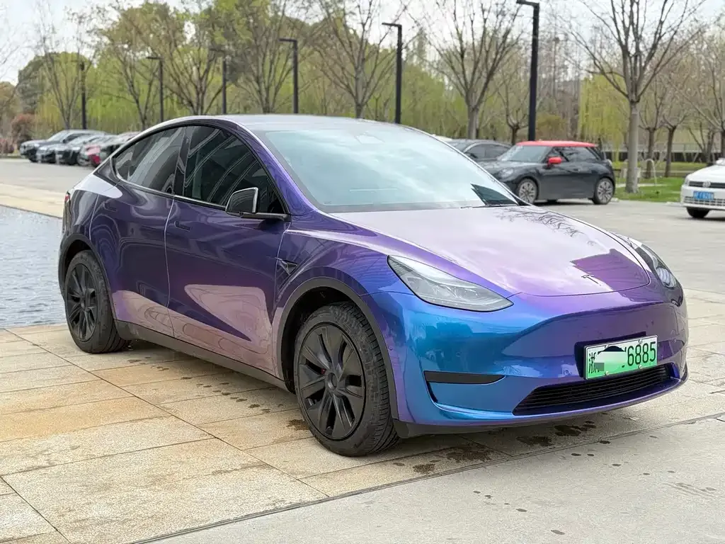 Tesla Model Y — фото 5