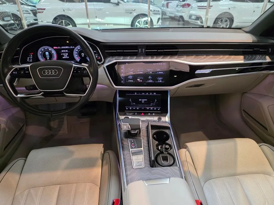 Audi A7 — фото 6