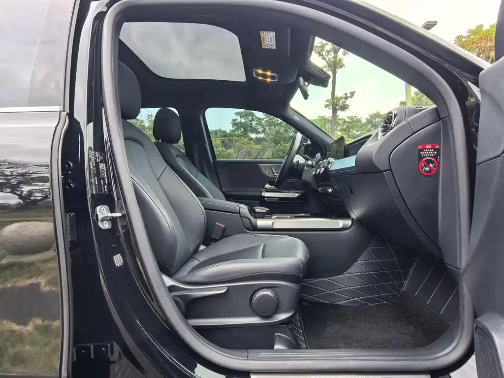 Mercedes-Benz GLB 2021 из CN, фото 2