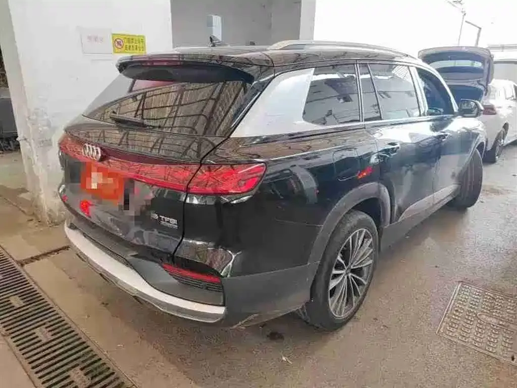 Audi Q6 2022 из CN, фото 4