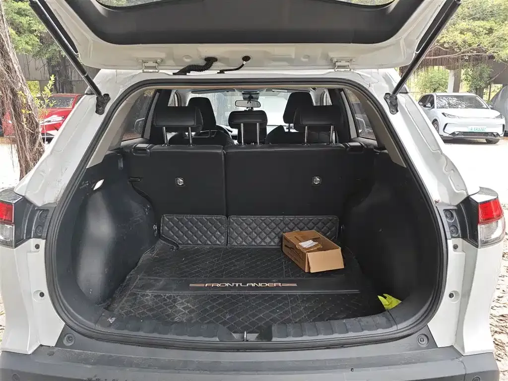 Toyota Frontlander 2022 из CN, фото 6
