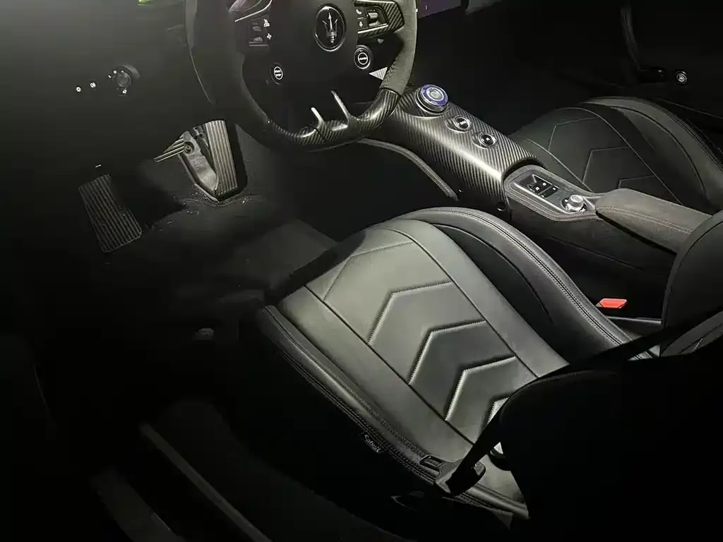 Maserati MC20 2023 из CN, фото 3