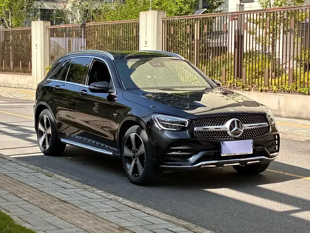 Mercedes-Benz GLC — фото 9