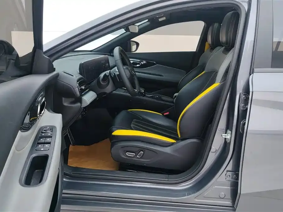 GAC Motor Shadow Leopard — фото 6