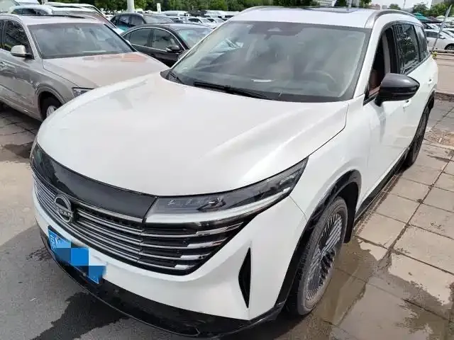 Nissan Teramont