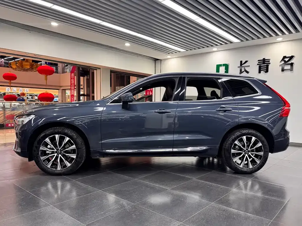 Volvo XC60 — фото 4