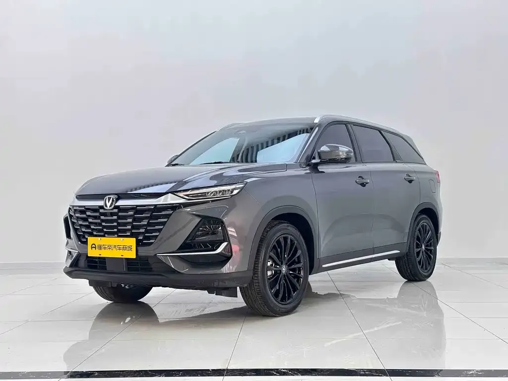 Changan CS75 — фото 1