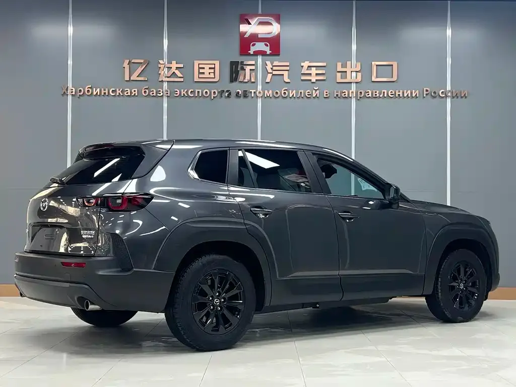 Mazda CX-50 2023 из CN, фото 4