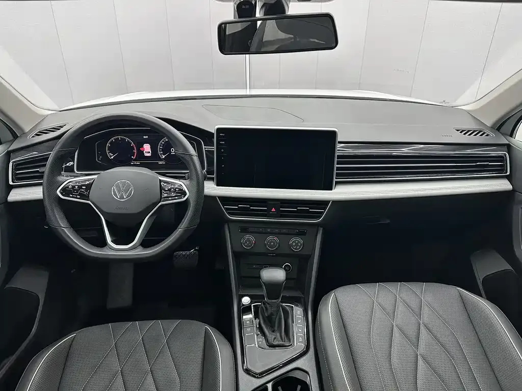Volkswagen Tiguan L 2022 из CN, фото 9
