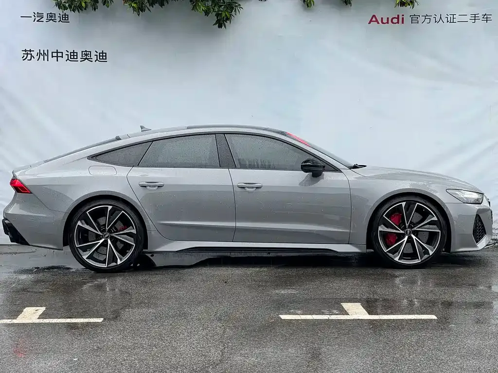 Audi RS 7 2024 из CN, фото 10