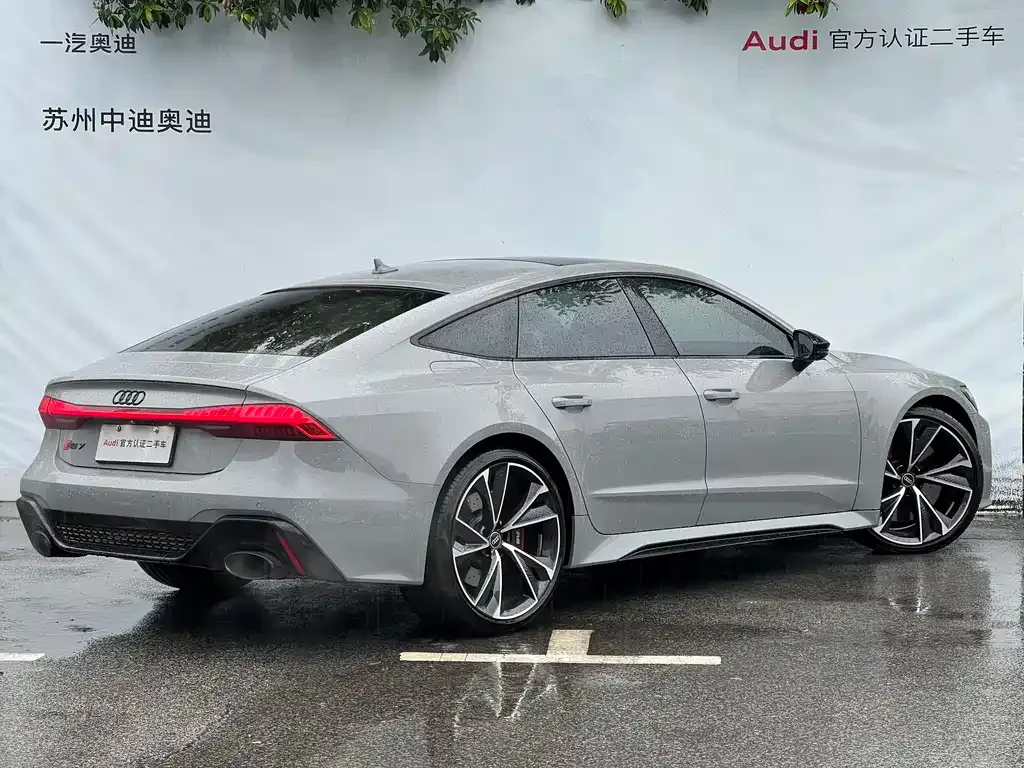 Audi RS 7 2024 из CN, фото 7