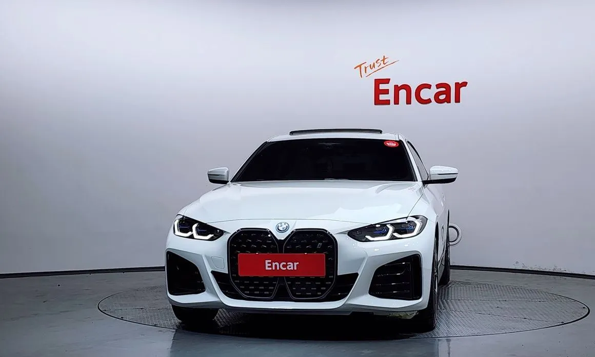 BMW i4 2023 из KR, фото 6