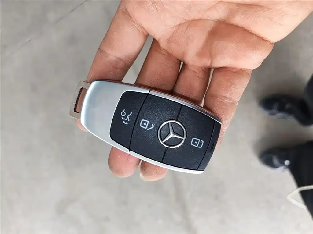 Mercedes-Benz EQB 2024 из CN, фото 2